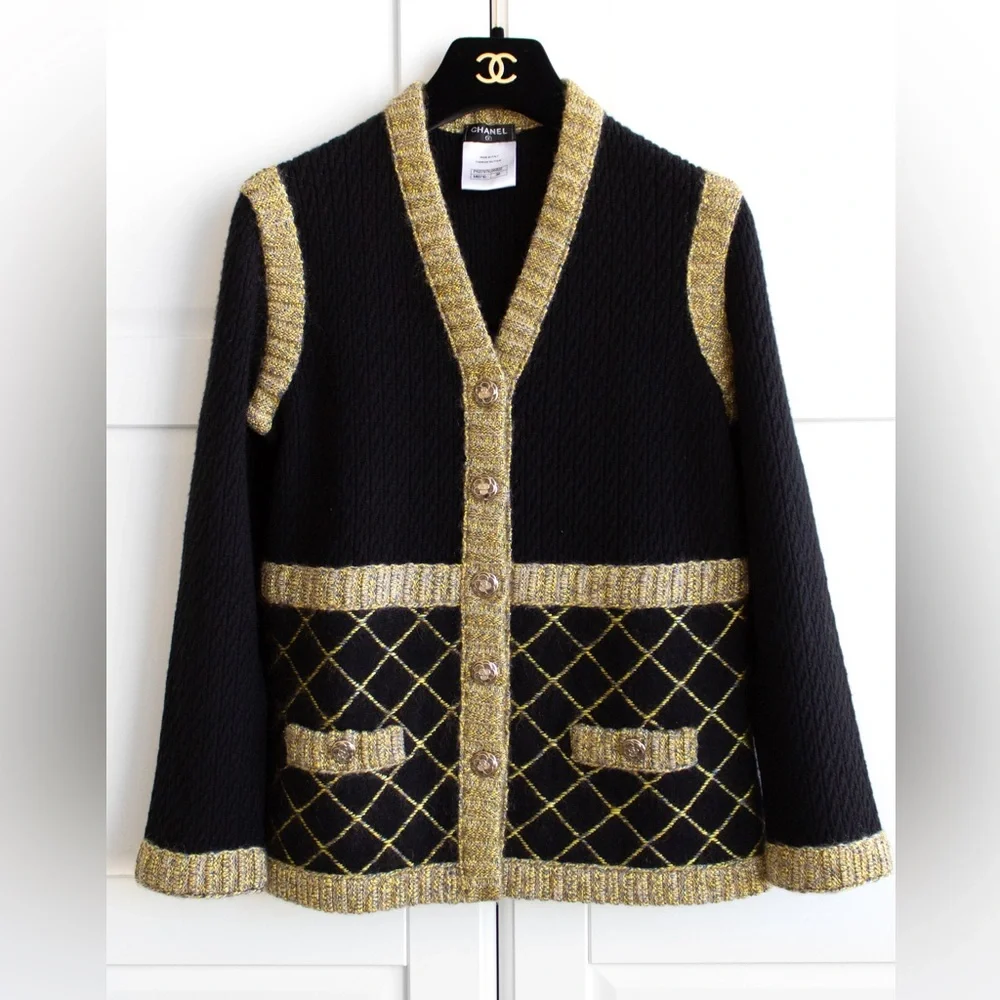 Chanel F/W 2015 Brasserie Black Gold Quilted Camellia Cashmere 15K Cardigan - Picture 3 of 14